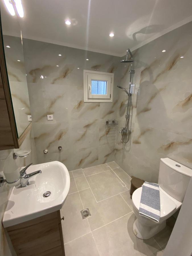 Babis Apartment Áyios Nikítas Exteriör bild